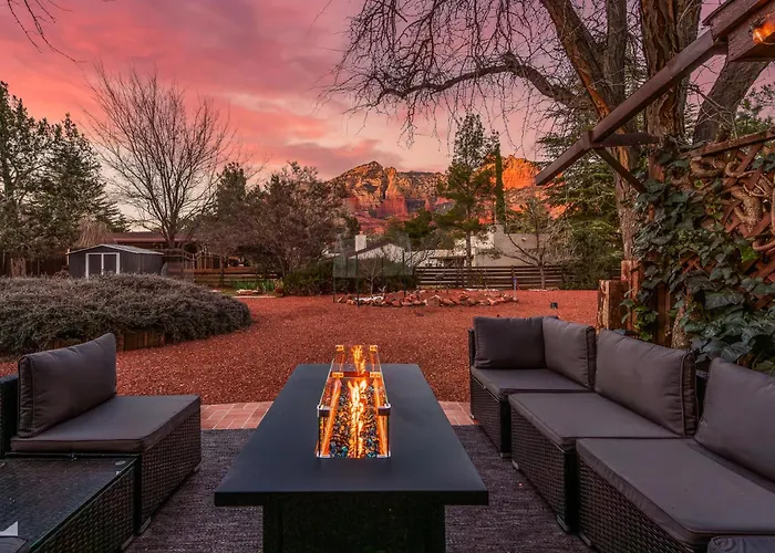 Myrinn- Classic Beauty With Firepit And Red Rock Views
